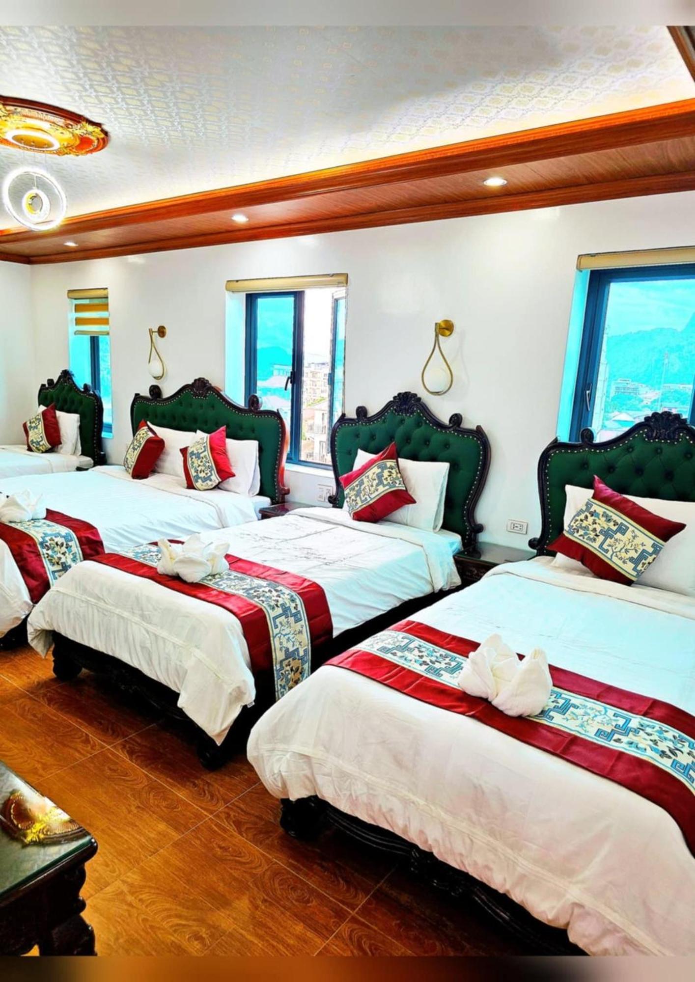 Sky Hotel Vang Vieng Exterior foto